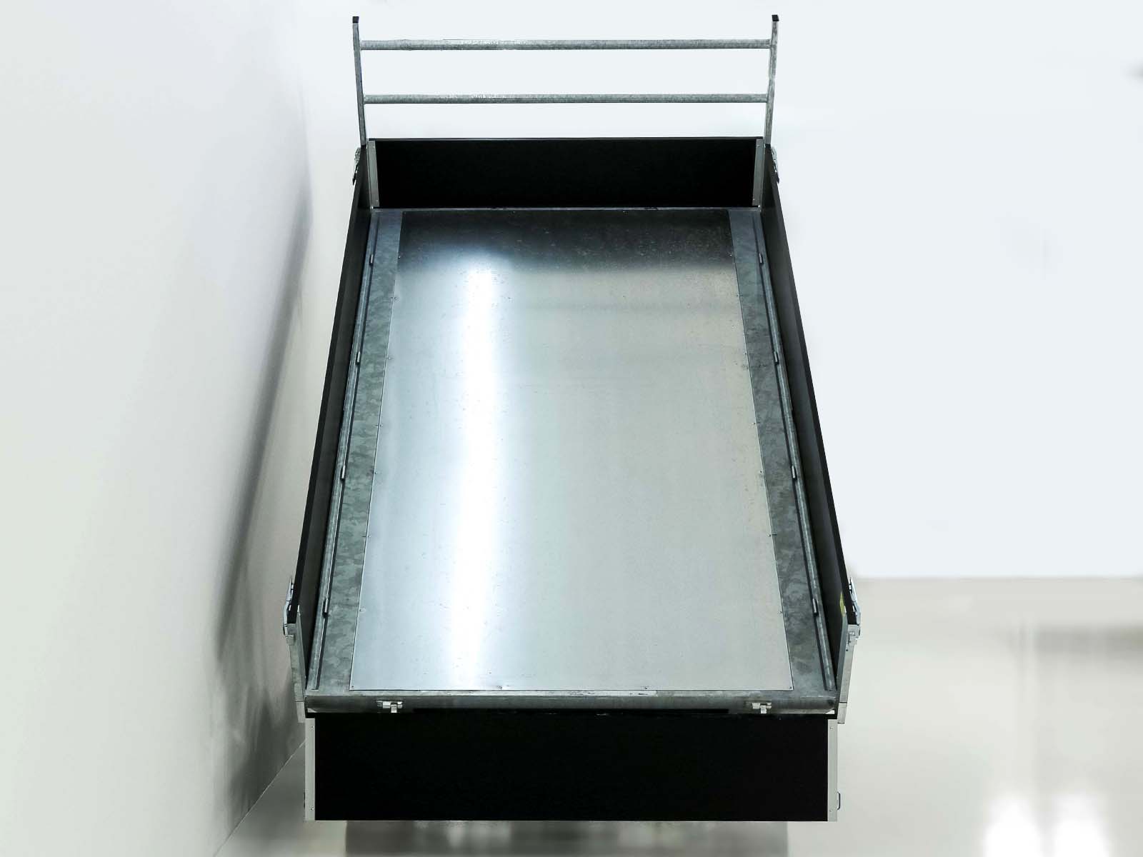 Debon Dreiseitenkipper 180×324 3,5t|Black Edition – Bild 4